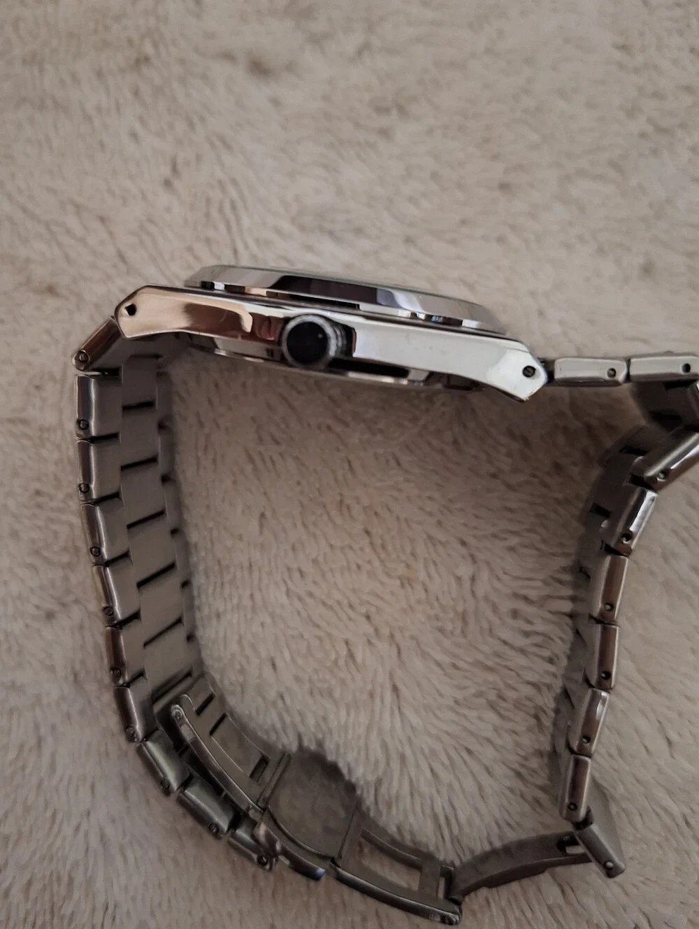Poedagar Watch